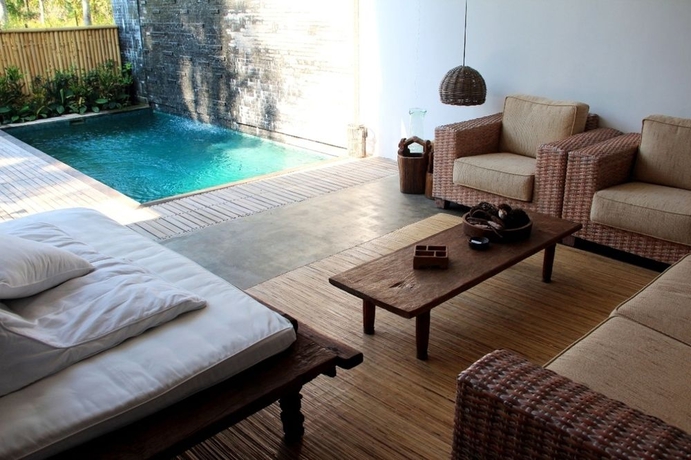 Imagen de la piscina del Hotel De Ubud Villas and Spa. Foto 12