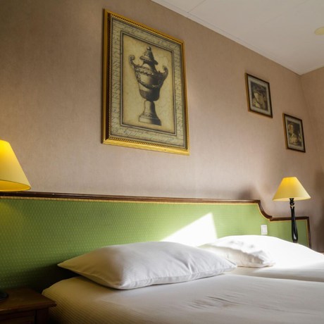 Imagen de la habitación del Hotel De Valk. Foto 3