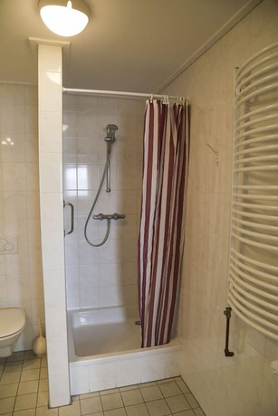 Imagen de la habitación del Hotel De Valk. Foto 8