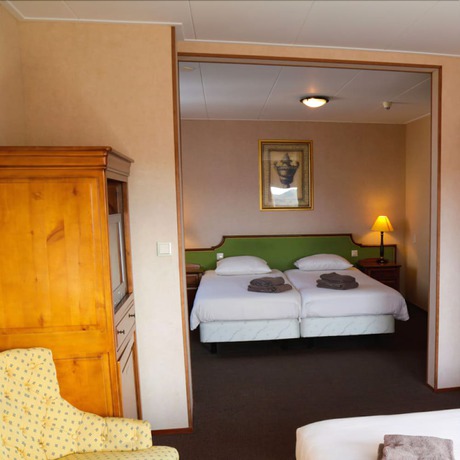Imagen de la habitación del Hotel De Valk. Foto 9
