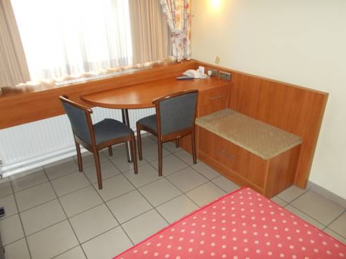 Imagen de la habitación del Hotel De Venne. Foto 5