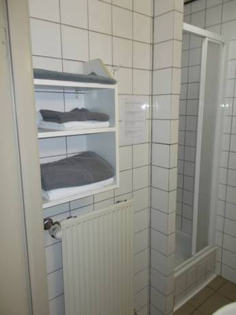 Imagen de la habitación del Hotel De Venne. Foto 7