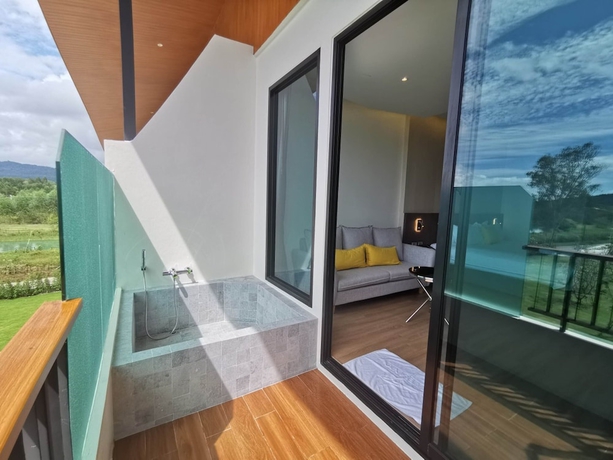 Imagen de la habitación del Hotel De Veranio Resort. Foto 7
