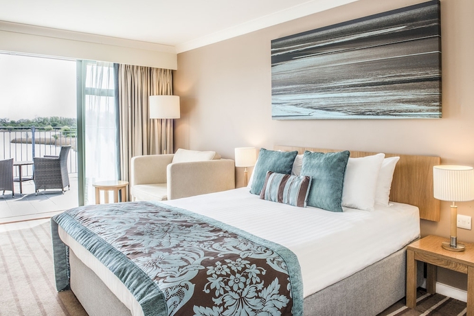 Imagen de la habitación del Hotel De Vere Cotswold Water Park. Foto 15