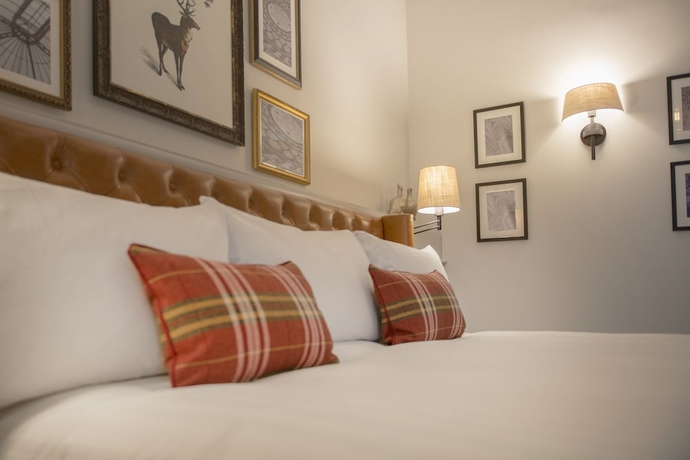 Imagen de la habitación del Hotel De Vere Tortworth Court. Foto 10