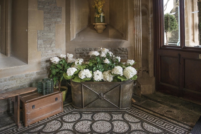 Imagen de los interiores del Hotel De Vere Tortworth Court. Foto 16