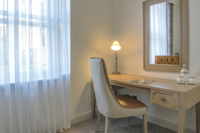 Imagen de la habitación del Hotel De Vere Wotton House. Foto 5