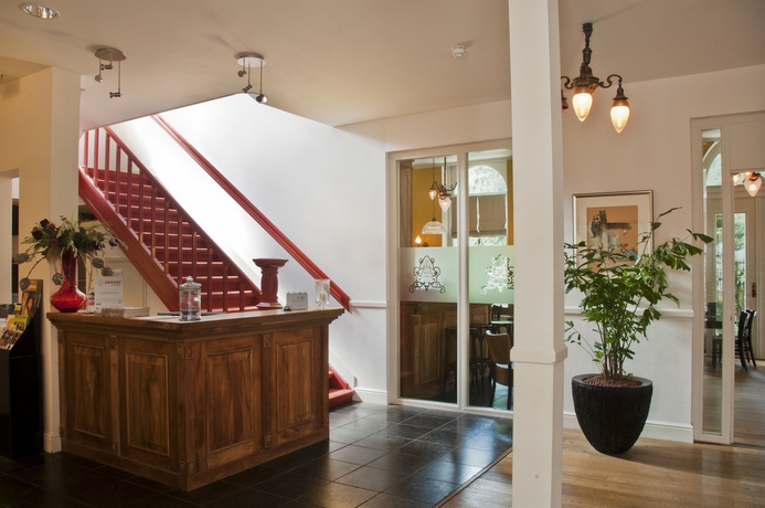 Imagen de los interiores del Hotel De Villa. Foto 13