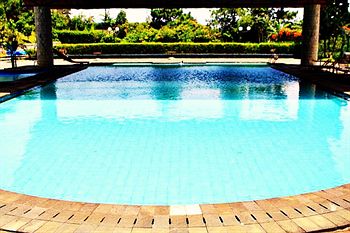 Imagen general del Hotel De Villa Istana Bunga By Houseinbandung. Foto 4