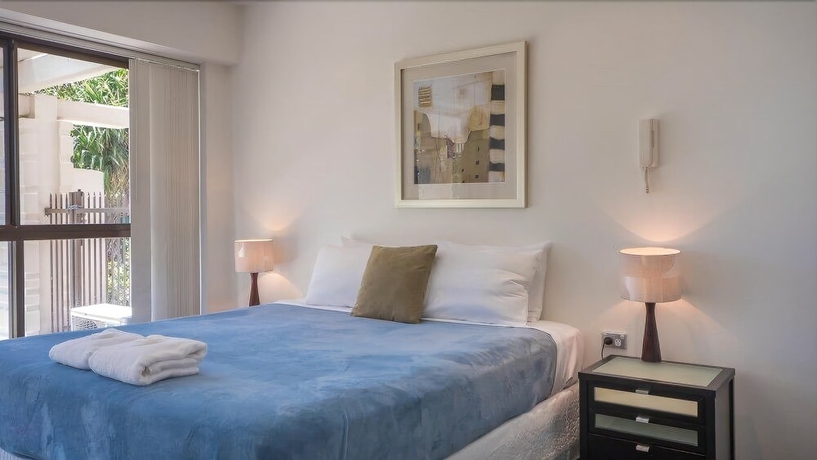 Imagen de la habitación del Hotel De Ville Apartments. Foto 12