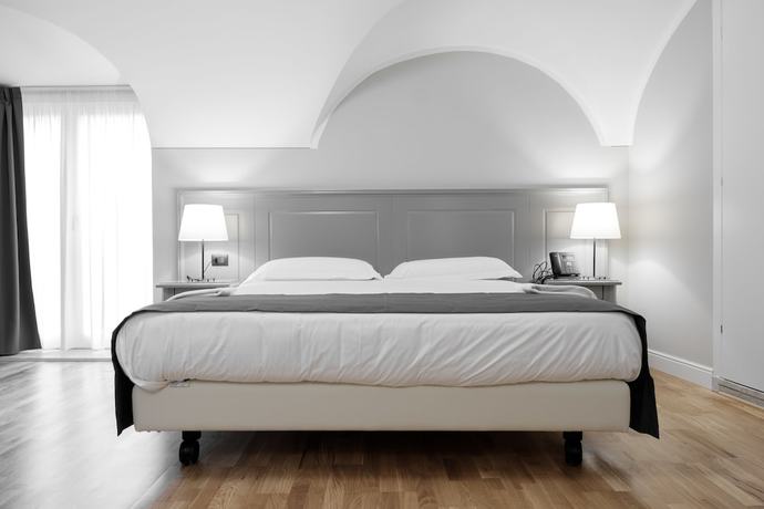 Imagen de la habitación del Hotel De Ville. Foto 11