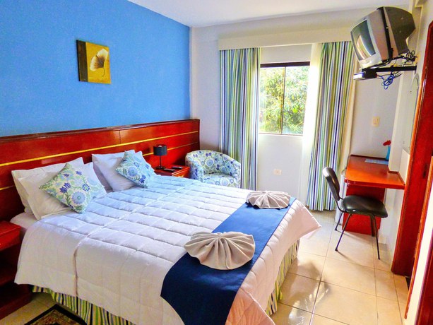 Imagen de la habitación del Hotel De la Costa, Encarnaci&oacute;n. Foto 3