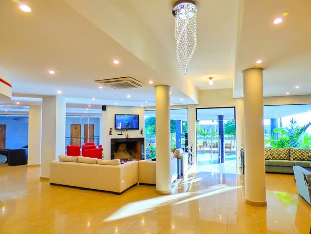 Imagen de los interiores del Hotel De la Costa, Encarnaci&oacute;n. Foto 19