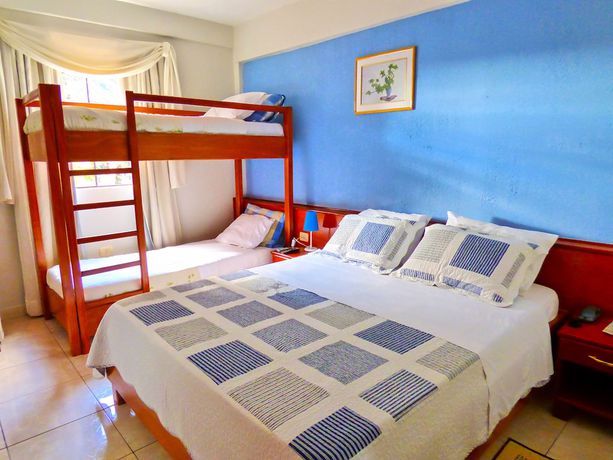 Imagen de la habitación del Hotel De la Costa, Encarnaci&oacute;n. Foto 10