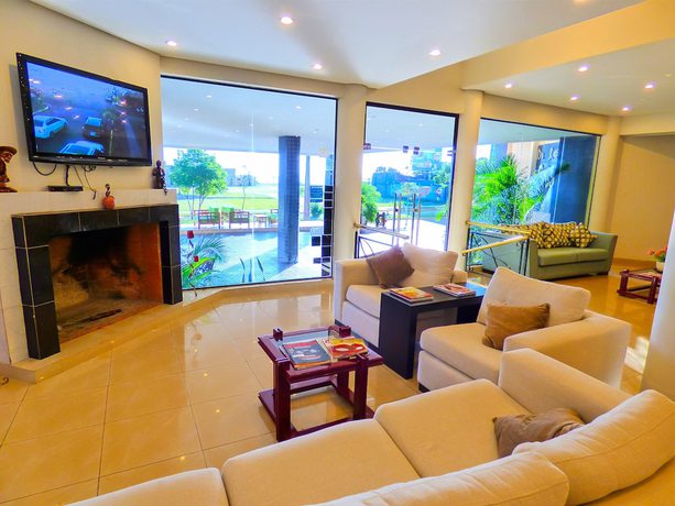 Imagen de la habitación del Hotel De la Costa, Encarnaci&oacute;n. Foto 11