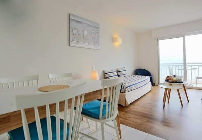 Imagen de la habitación del Hotel De la Plage, Saint-Pierre-Quiberon. Foto 9