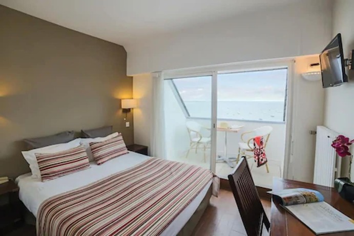 Imagen de la habitación del Hotel De la Plage, Saint-Pierre-Quiberon. Foto 15