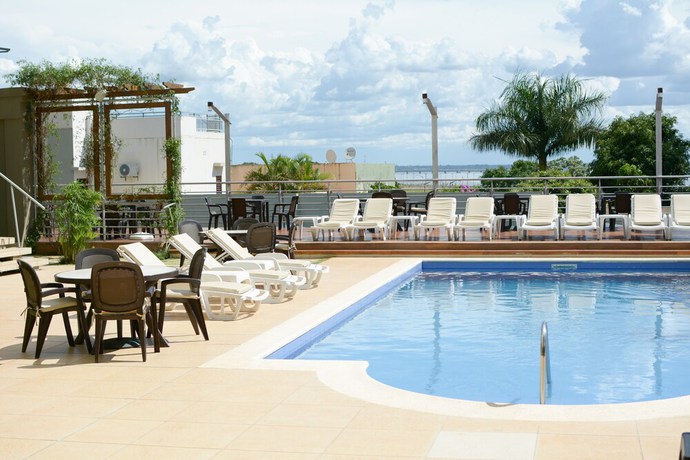 Imagen general del Hotel De la Trinidad. Foto 1