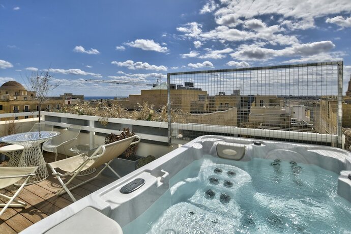 Imagen de la habitación del Hotel De la Valette. Foto 10