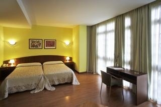 Imagen de la habitación del Hotel De la Villa-Arga. Foto 4