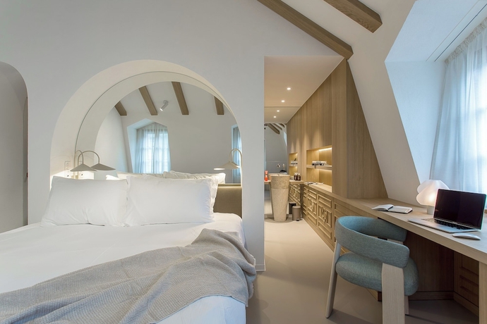 Imagen de la habitación del Hotel De la cigogne, Saint-Ursanne. Foto 10