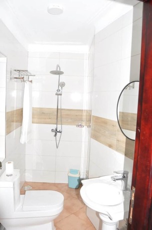 Imagen general del Hotel De\'Place Hoima. Foto 1