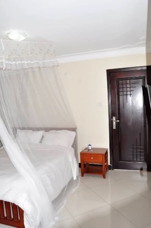 Imagen de la habitación del Hotel De\'Place Hoima. Foto 13