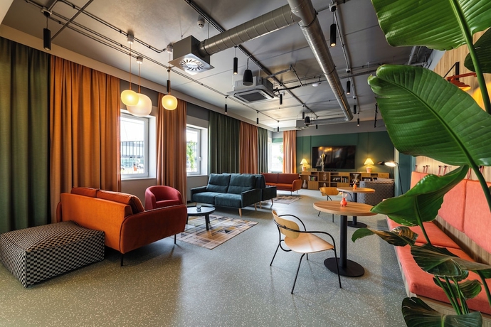 Imagen de los interiores del Hotel DeSilva Inn Opole. Foto 6