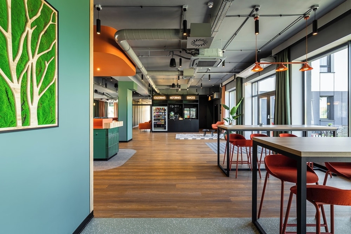 Imagen de los interiores del Hotel DeSilva Inn Opole. Foto 9