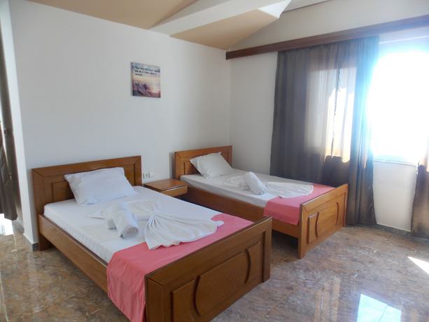 Imagen de la habitación del Hotel Dea, Gjasht&euml;. Foto 12