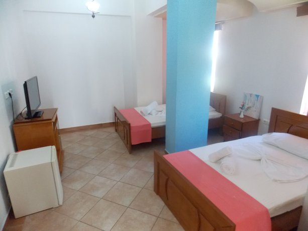Imagen de la habitación del Hotel Dea, Gjasht&euml;. Foto 15