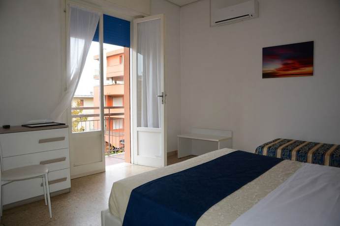 Imagen de la habitación del Hotel Dea della Salute. Foto 5