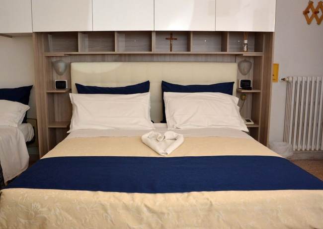 Imagen de la habitación del Hotel Dea della Salute. Foto 9
