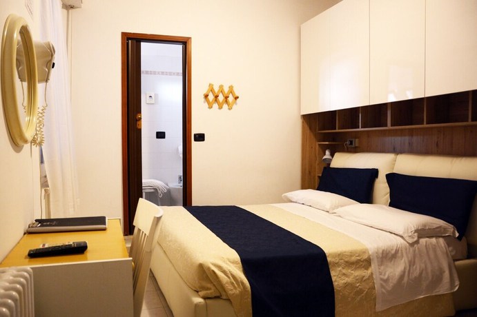 Imagen de la habitación del Hotel Dea della Salute. Foto 12