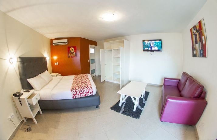 Imagen de la habitación del Hotel D&eacute;tente H&ocirc;tel. Foto 8