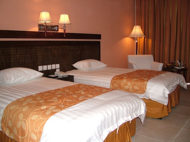 Imagen de la habitación del Hotel Dead Sea Spa. Foto 10