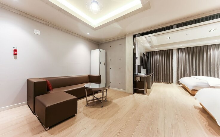 Imagen de la habitación del Hotel Deagu Dongchon Linviato. Foto 19