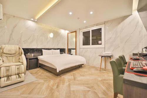 Imagen de la habitación del Hotel Deagu Rubato RB. Foto 16