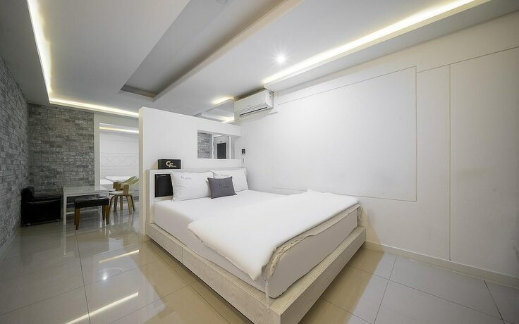 Imagen general del Hotel Deagu Seongseo CF. Foto 10