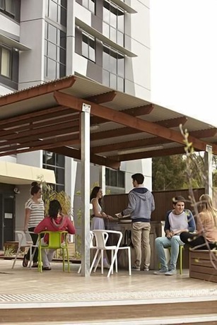 Imagen general del Hotel Deakin Residential Services. Foto 8