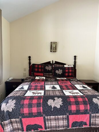 Imagen de la habitación del Hotel Dean Creek Resort. Foto 16