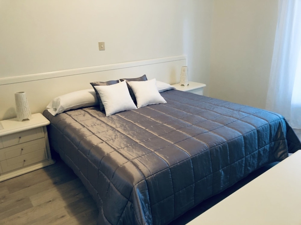 Imagen de la habitación del Hotel Deanna Golf. Foto 12