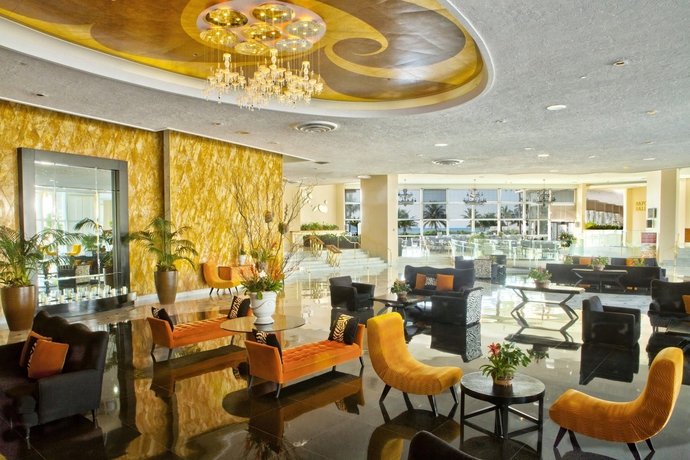 Imagen de los interiores del Hotel Deauville Beach Resort. Foto 11