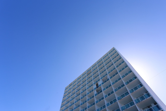 Imagen de los exteriores del Hotel Deauville Beach Resort. Foto 7