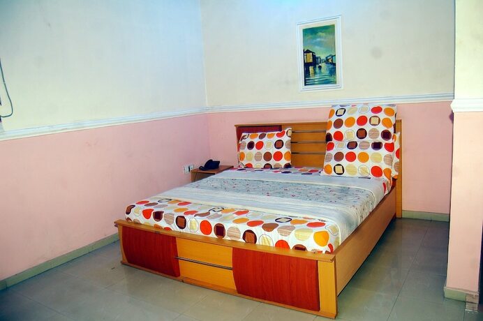 Imagen de la habitación del Hotel De-b Garden. Foto 16