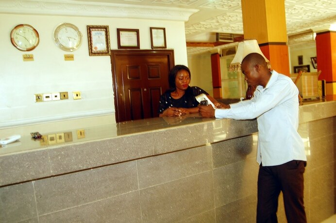 Imagen general del Hotel De-b Garden. Foto 9