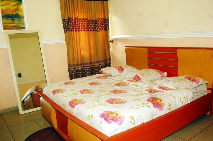 Imagen general del Hotel De-b Garden. Foto 14