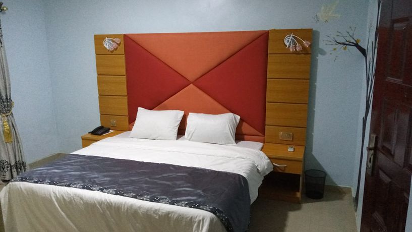 Imagen de la habitación del Hotel De'bliss Gold And Suite. Foto 13