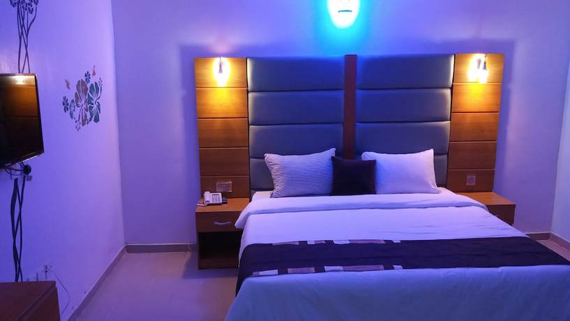 Imagen de la habitación del Hotel De'bliss Gold And Suite. Foto 16