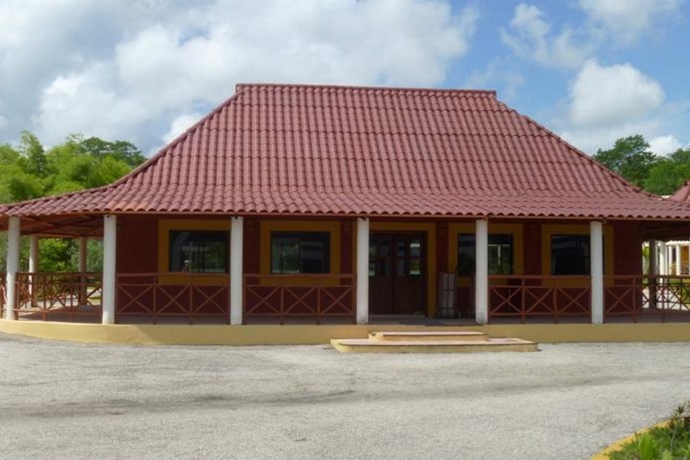 Imagen general del Hotel Debliz Xpujil. Foto 11